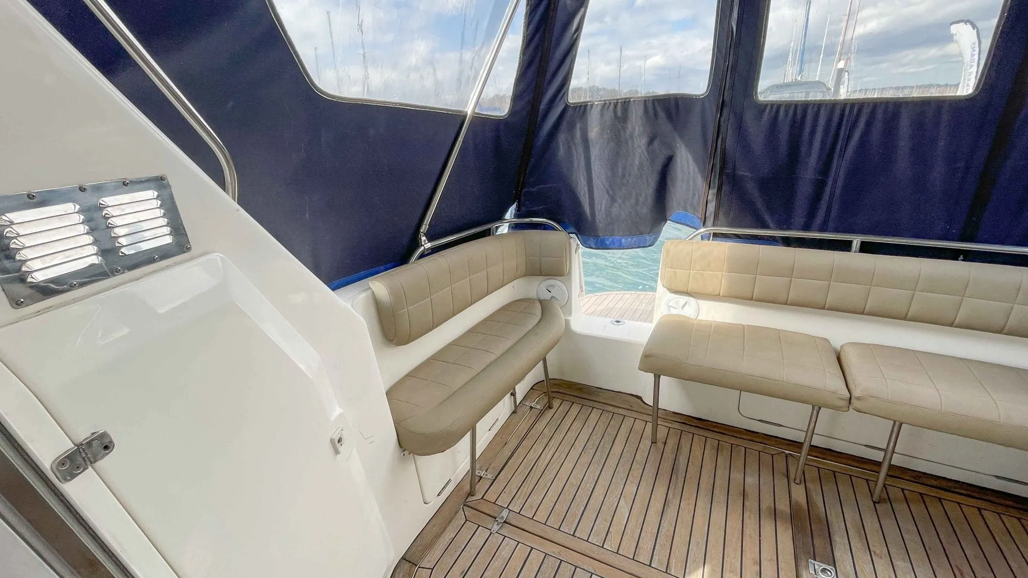 Sealine-S320-LR-11-scaled